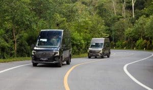 Xe limousine 16 chỗ