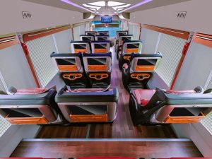 Kinh nghiệm thuê xe limousine 16 chỗ TPHCM giá tốt