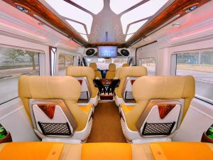 Dễ dàng thuê xe limousine 9 chỗ đi Phan Thiết thông qua website